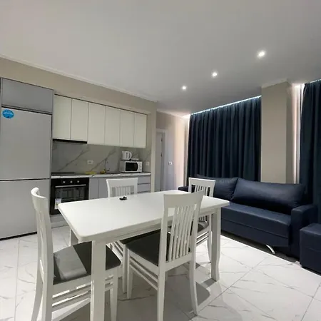 Modern Beachfront Apartman *